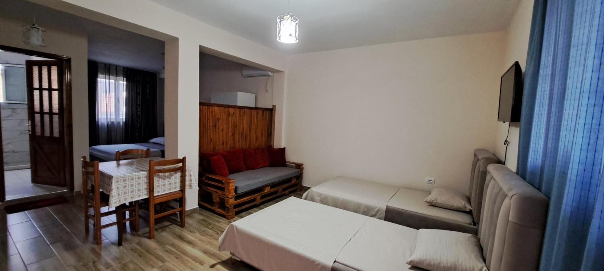 Appartments Kristi&Iris Влёра Экстерьер фото